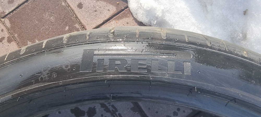 275 30 R20 Tesla perfomance