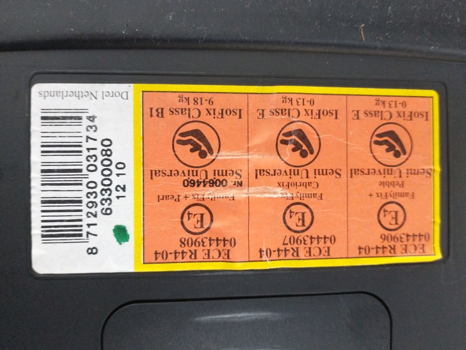 Foteliki Maxi Cosi z Bazą Family Fix