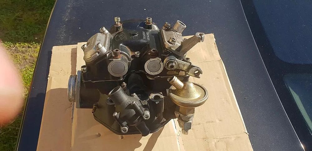 Ktm Glowica Lc4 620 Głowica 640 Głowica Lc4 Wałek KTM Zawory Duke Głowica KTM kompletna LC 4 625 Termostat ktm wałek głowicy lc4 640