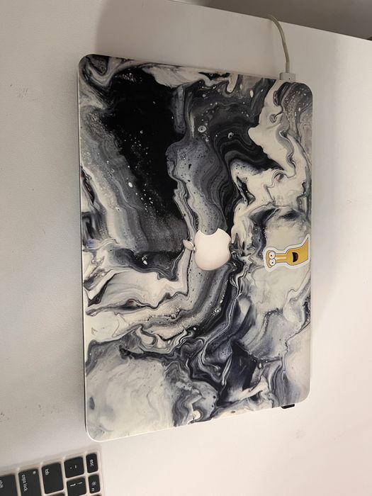 Macbook 2015  гарний стан