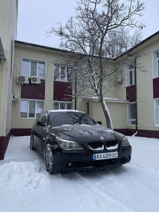Продам обмен БМВ 525D e61