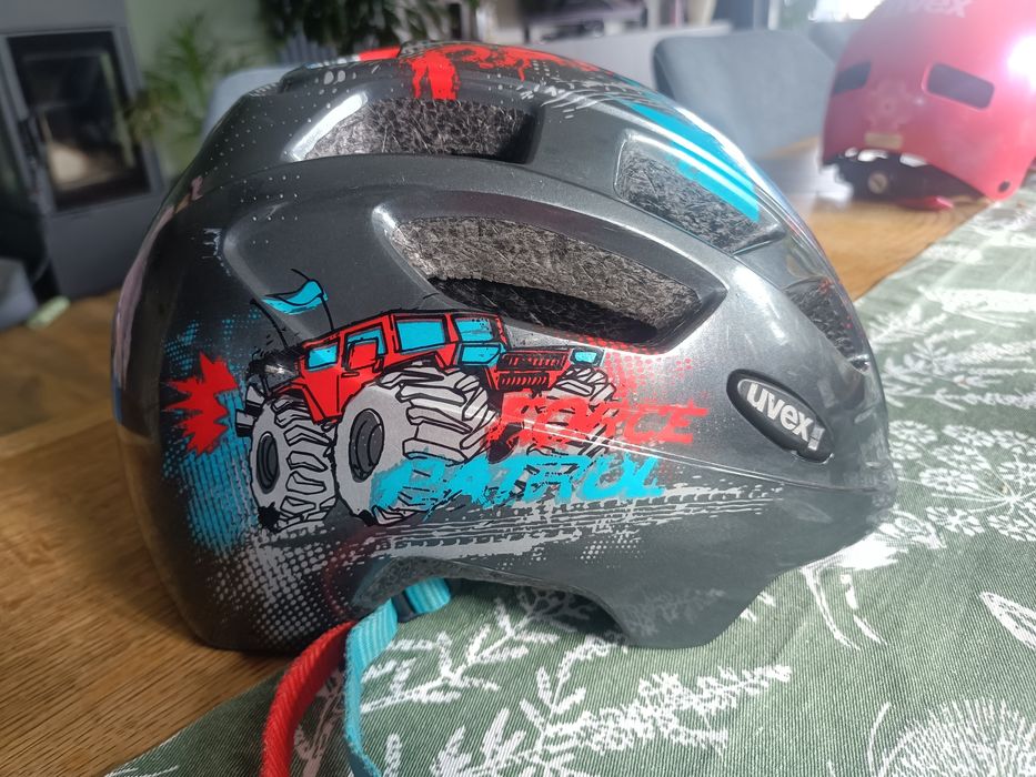 Kask Uvex 51-55 stan bdb
