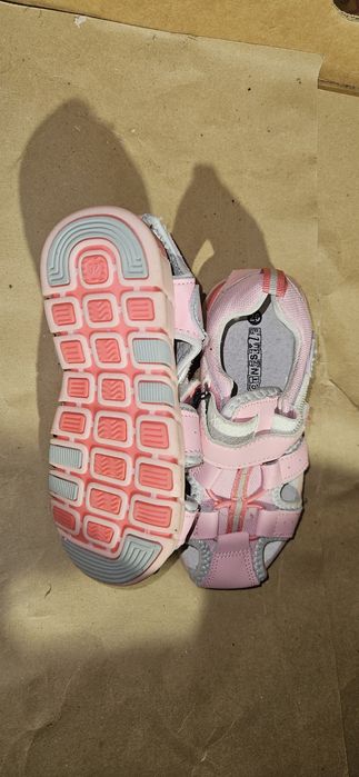 SANDAŁY DZIEWCZĘCE SKÓRA lekkie *26 wkł 16.5 cm
