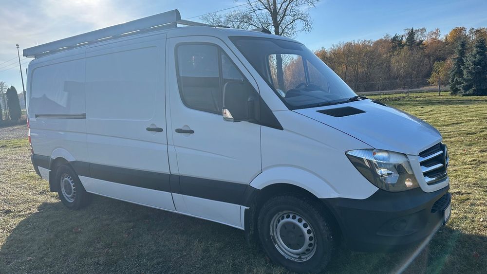 Mercedes-Benz Sprinter 326  Mercedes Sprinter 316