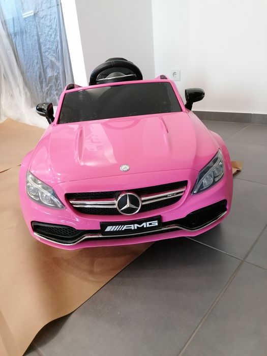 Carro elétrico Mercedes-Benz C63 AMG 12V