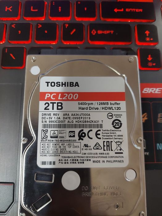 Toshiba HDWL120 2ТБ sata III дозволяю підключити