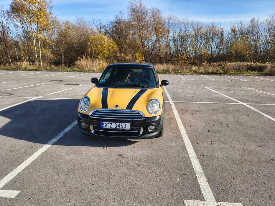 Mini Cooper r 56 2007 r żółty 1.6 benzyna alusy