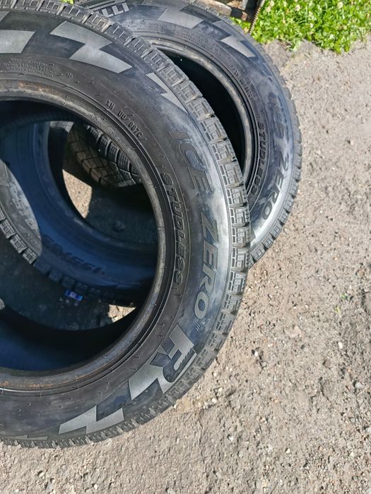 195/65/15 Пірелі  Ies zero FR стан нових
