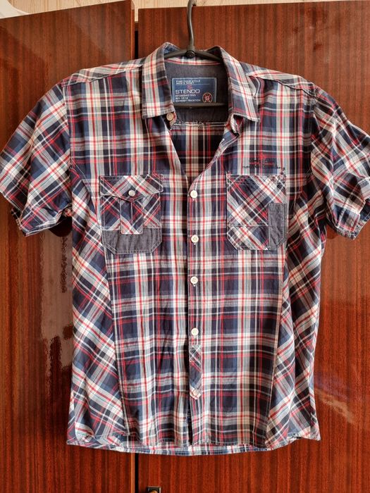 Рубашки мужские с короткими рукавами, с длинными.