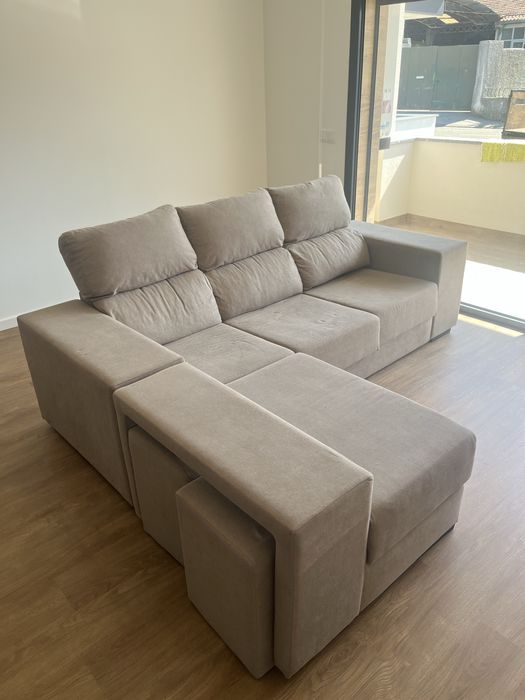 Sofa com chaise long