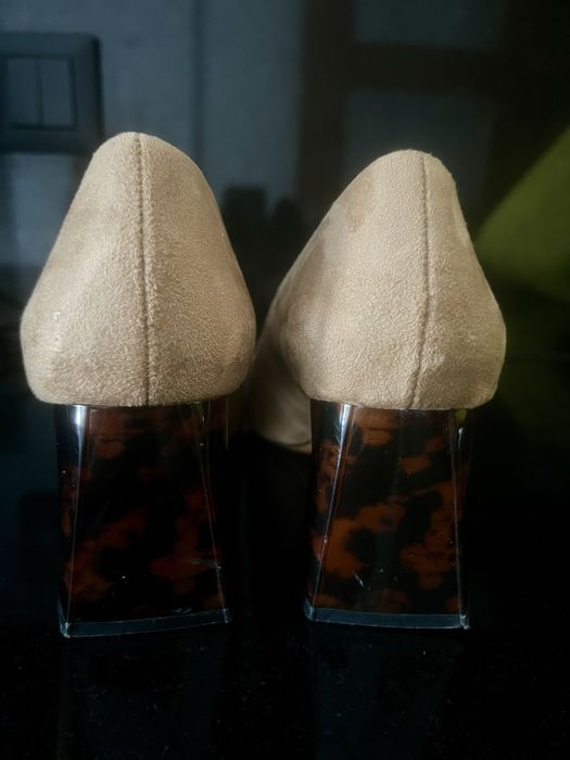Sapatos senhora pele pessego mel 39