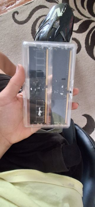 Оператиана память ddr4(ддр4)