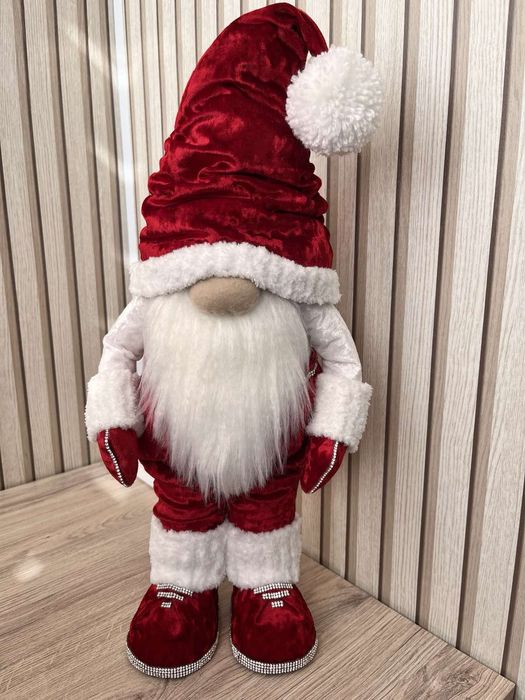 Казкові новорічні гномики