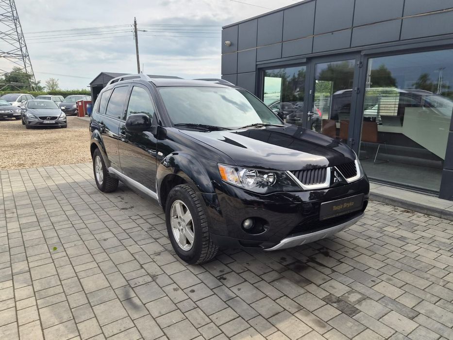 Mitsubishi Outlander 2.4 Benzyna Klimatyzacja Radio Tempomat Gwarancja