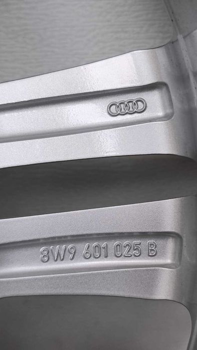 Koła Audi A4 B9 Allroad 18" 5x112 opony zima 245/45/18 Et29 (OL2172)