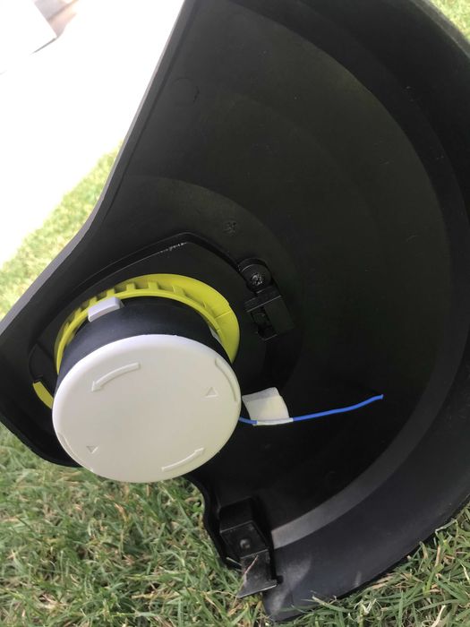Тример акумуляторний Ryobi OLT1832 ONE+, ширина ходу 25-30 см з Англії