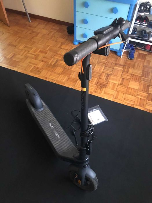 Trotinete Ninebot E2 PRO comprada há 3 meses Vendo ou Troco