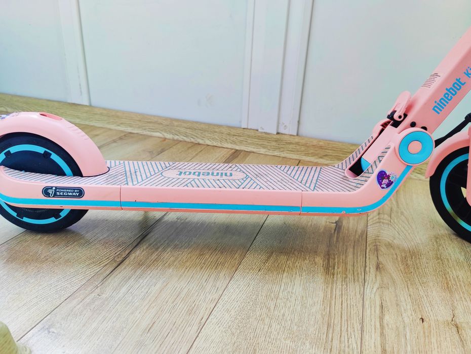 Ninebot kids e8 pink дитячий електросамокат