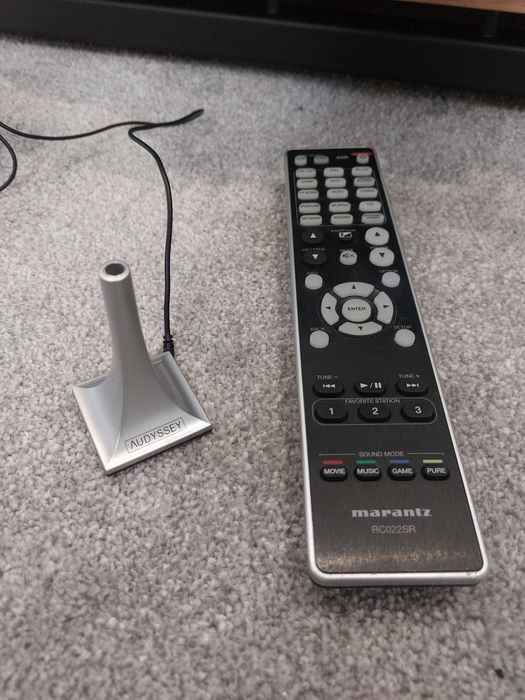 Sprzedam amplituner Marantz sr6008.  7.2