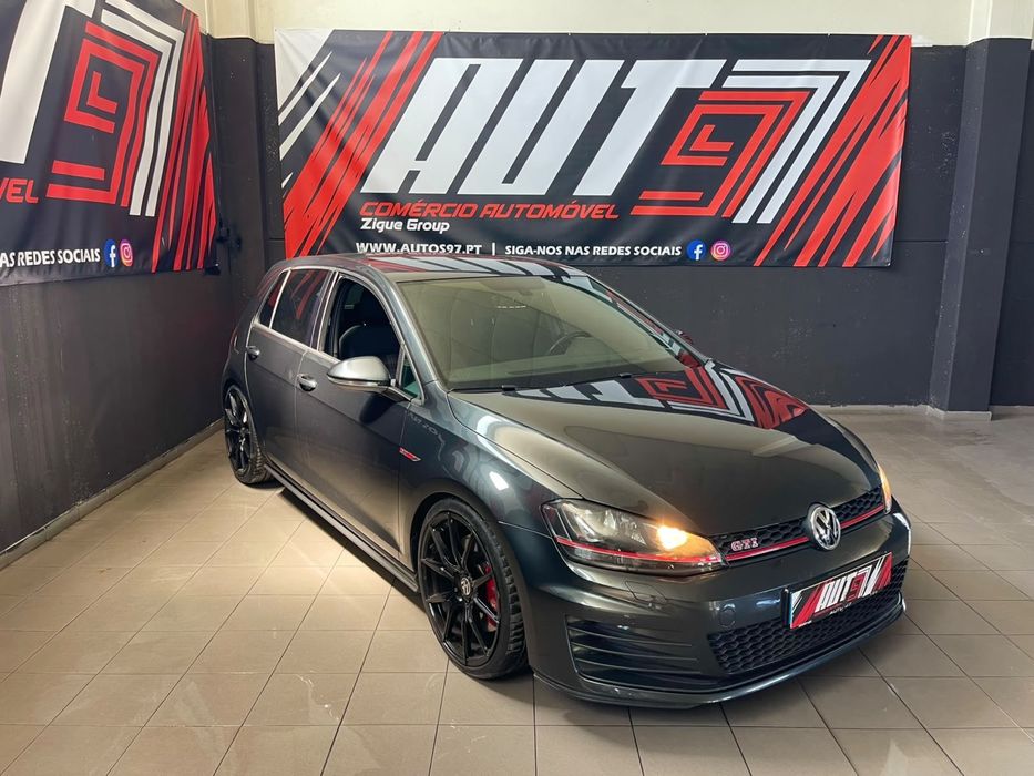 Volkswagen Golf VII GTI Performance 2.0TSI 230CV ( Apenas 111.000KMS )