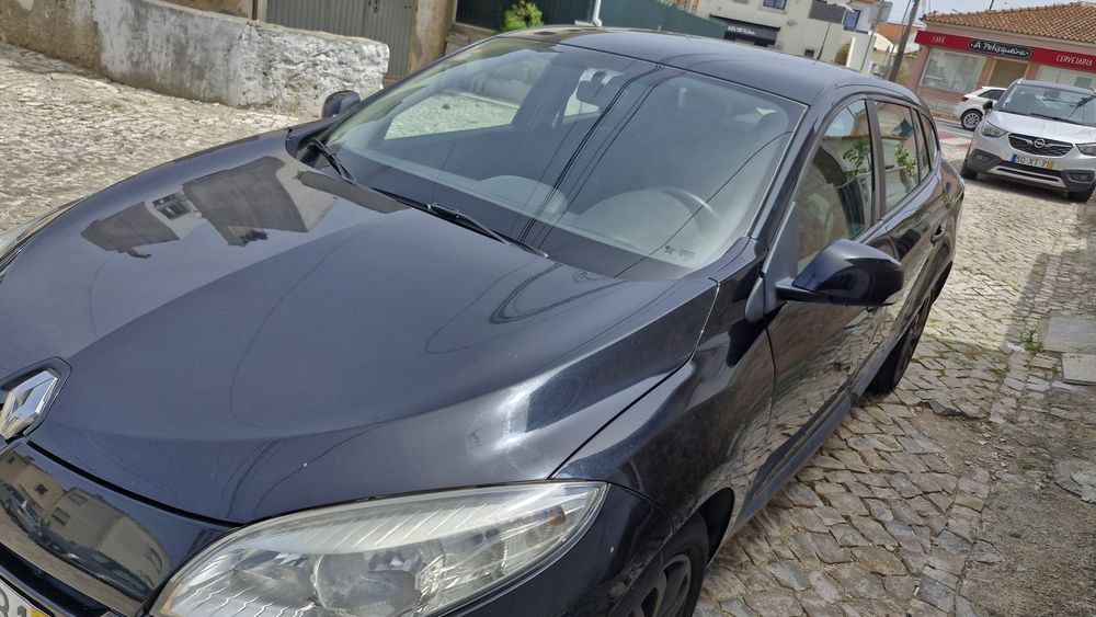 Megane III  2011 , aceito retoma