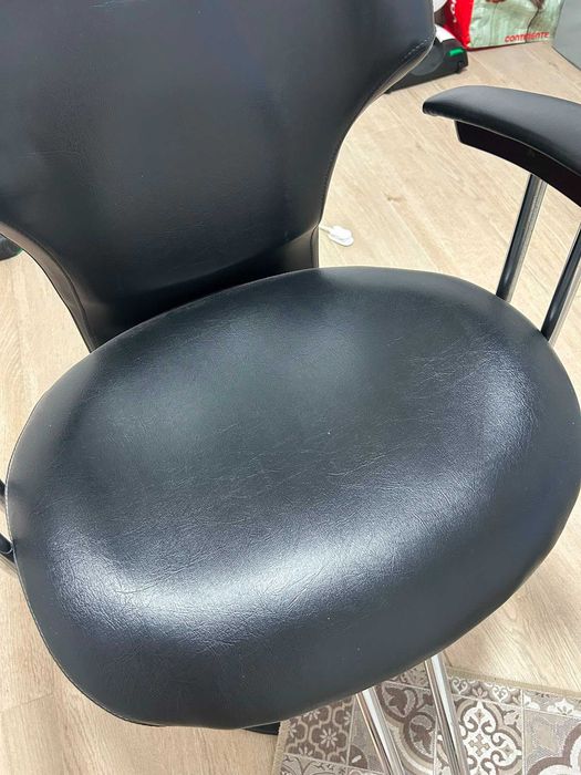 Cadeira para Maquilhagem/Threading/Pedicure