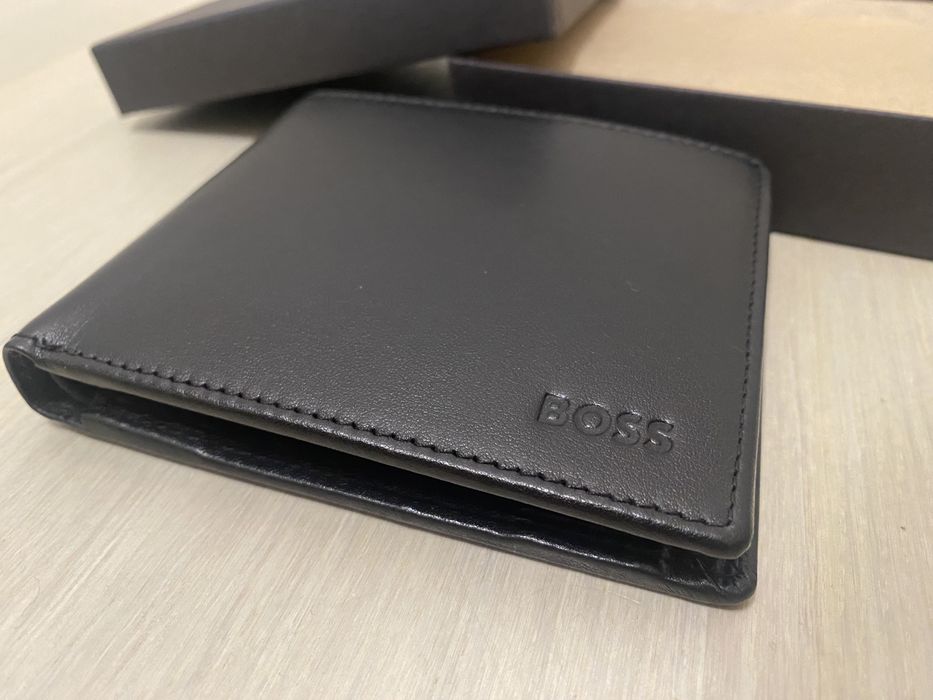 HUGO BOSS luksusowy męski portfel skórzany ORYGINAŁ okazja nowy -50%%%