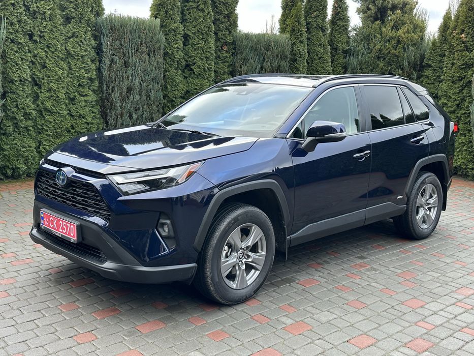 Toyota rav4 hybrid 2024