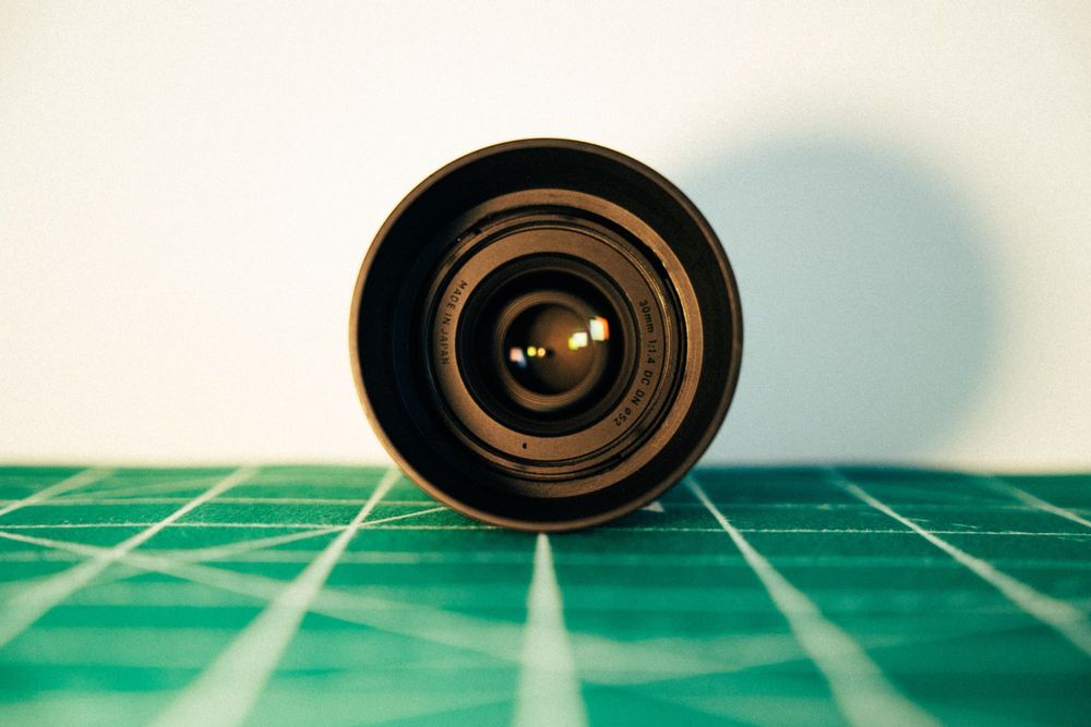 Objetiva Sigma 30mm F1.4 Sony E-Mount