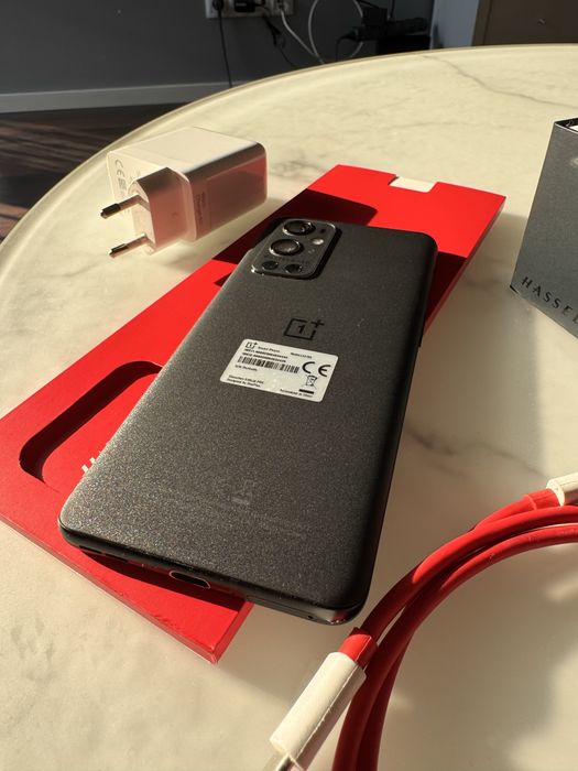OnePlus 9 Pro - Stan idealny, pełny zestaw + szkła ochronne