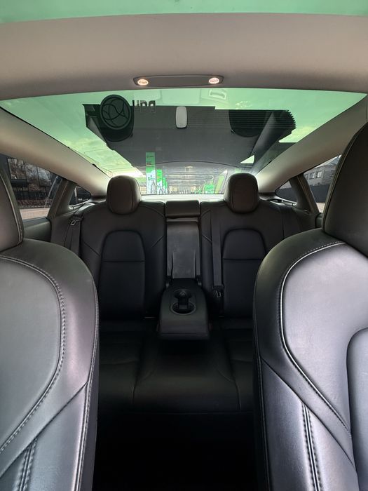 Tesla model 3 Performance