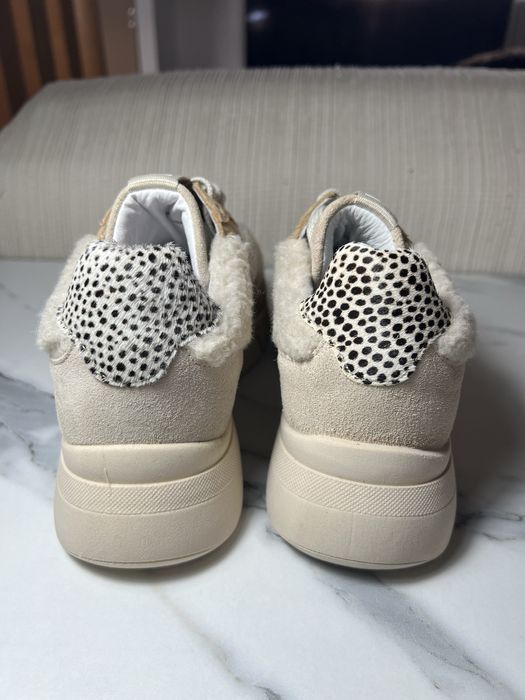 Sapatilhas da Maruti de Mulher