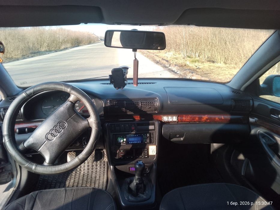 Продам Ауді 1.9 турбо дизель Дуже гарному технічному стані!