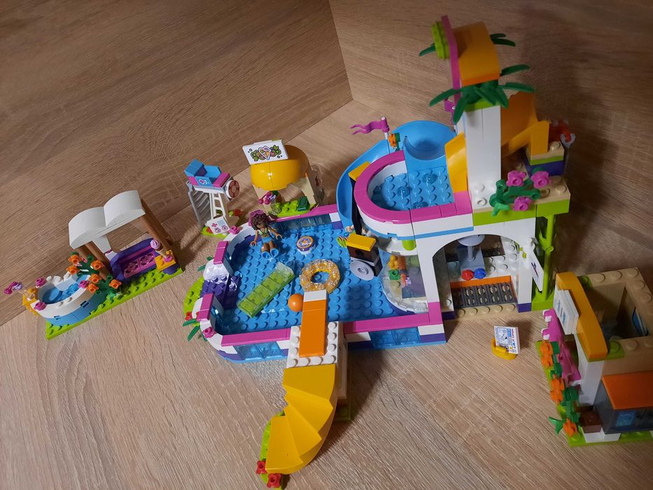 lego, 41313, impreza Andrei na basenie