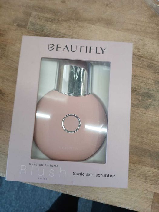 Urządzenie do peelingu kawitacyjnego Beautifly B-Scrub Perfume Blush