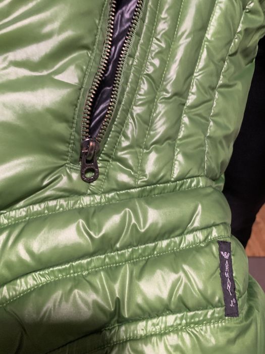 Продам куртку деісезон Armani