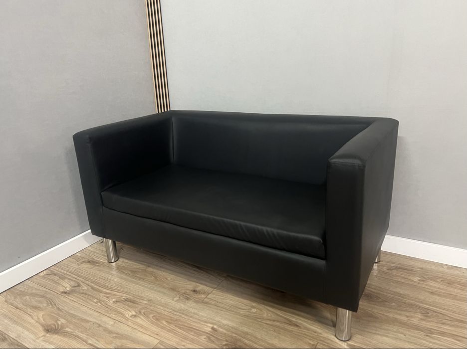 Sofa mała kanapa czarna skóra kompaktowa okazja DOSTAWA !!!