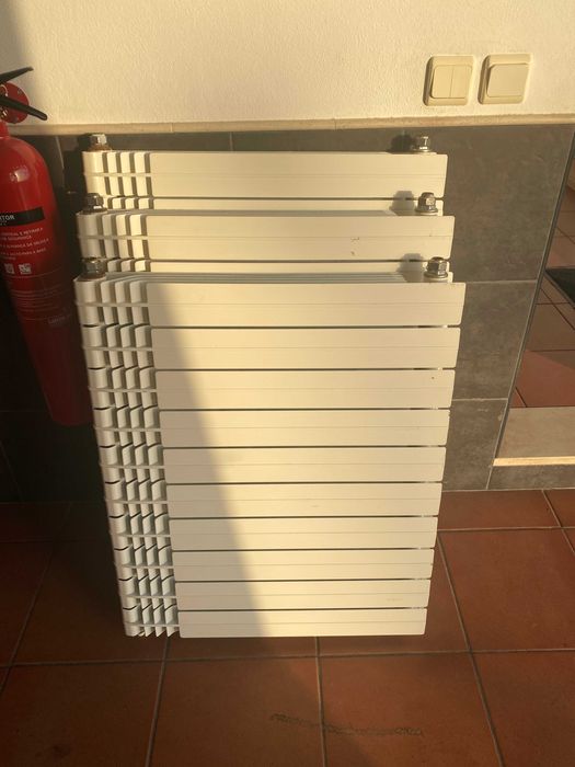 Caldeira ROCA LIDIA a gasóleo + Depósito de 1000 Litros + 6 Radiadores