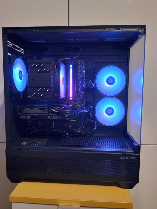 Komputer gamingowy ryzen 5 7600x rx 9060XT 16gb ram 1tb ssd WiFi