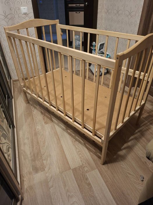 Ліжко дитяче, ліжечко, колиска,