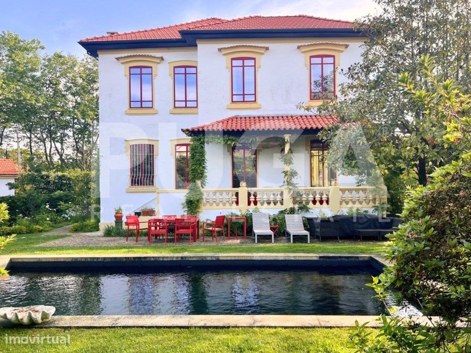 Palacete Centenário T5 em Miramar | Identidade Histórica e Proximid...