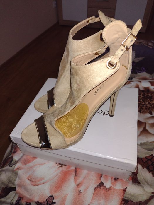 Buty na wysokim obcasie roz. 41