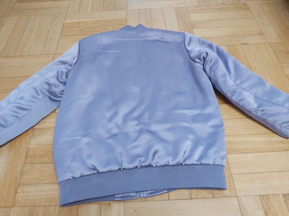 Kurtka damska bomberka