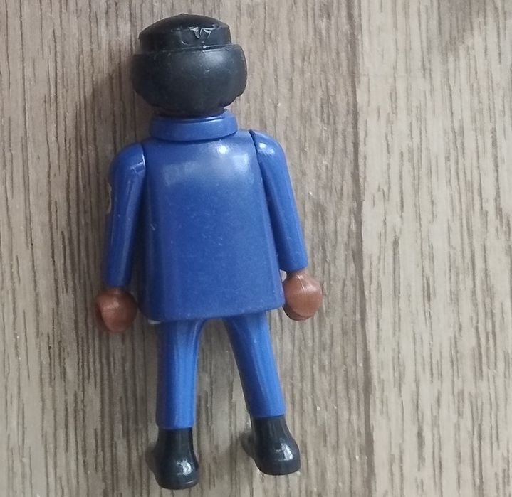 Playmobil Афроамериканский полицейский 1997