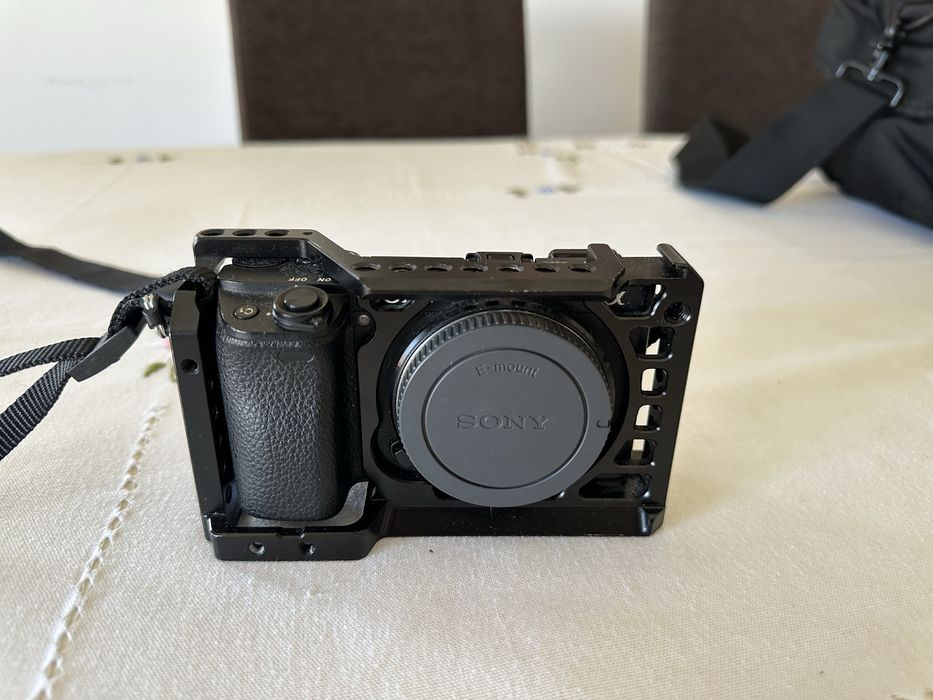 Sony a6300 com mala e acessorios