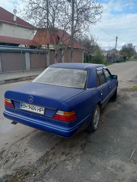 Продам w124 2.6 г/б