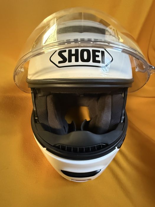Shoei Neotec2.
