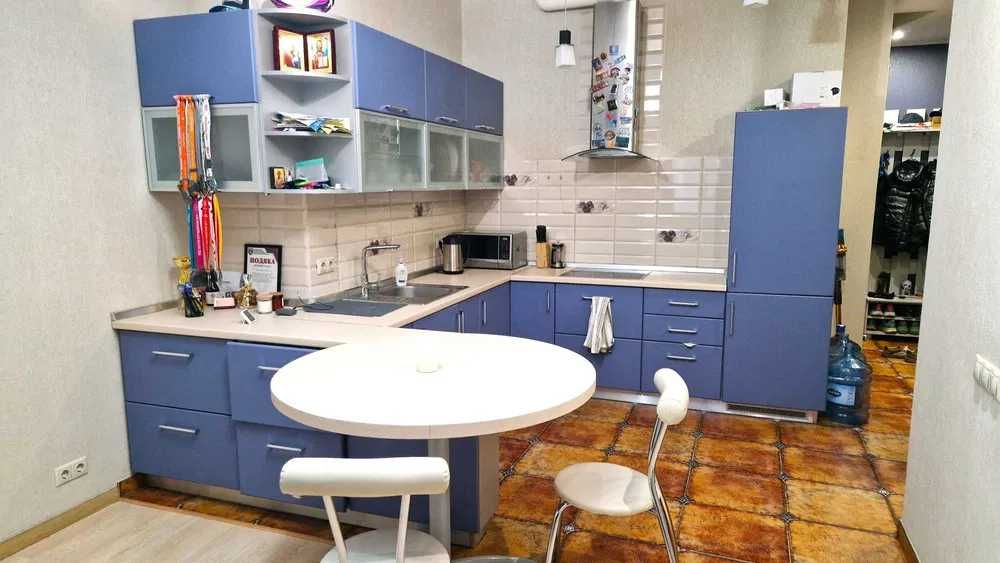 Продам 1 к вул.Жилянська 18  ЖК Елегант   м.Університет