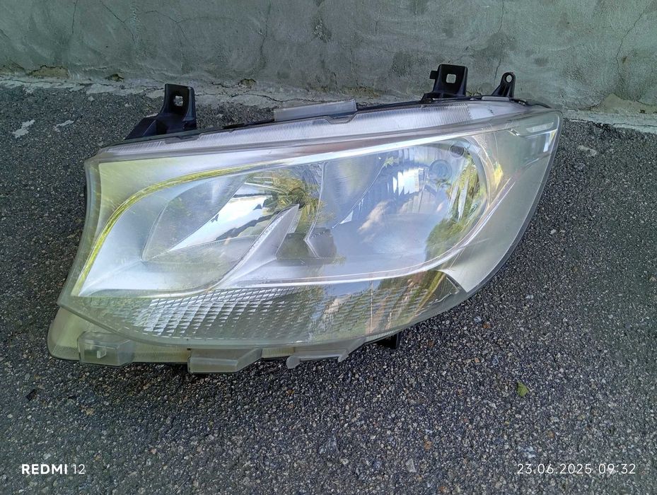 Фара передня ліва, M.B. Sprinter W907 W910 2018r, a9109060200 оригінал