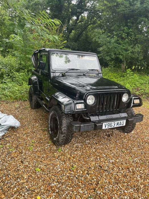 À venda: Jeep Wrangler TJ 1999 (4.0L) registrado no Reino Unido